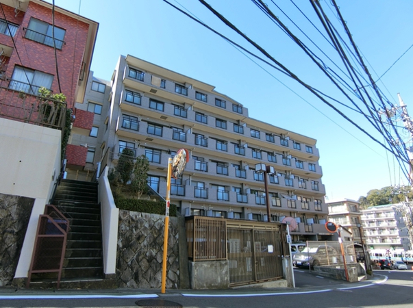 【イトーピア百合ヶ丘壱番館】外観