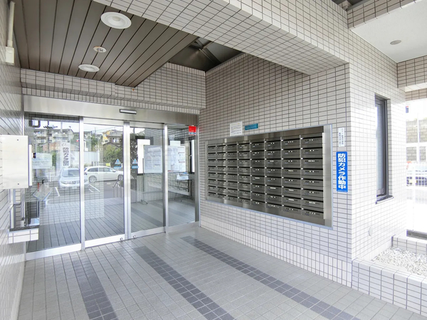 【ヒルサイドステージ湘南藤沢】エントランス 【ヒルサイドステージ湘南藤沢】エントランス