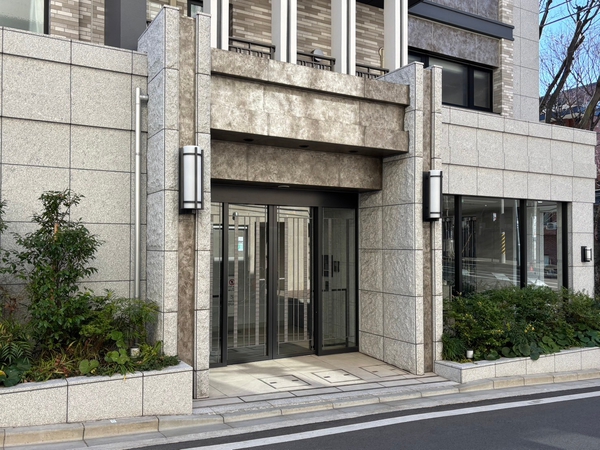 【クレヴィアたまプラーザ】エントランス