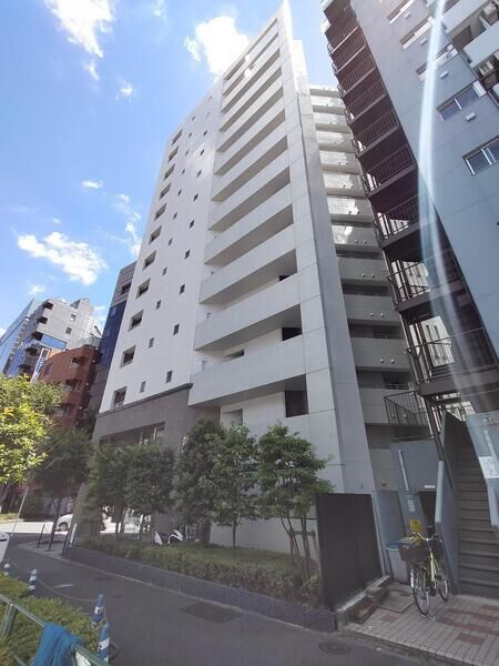 【ピアース四谷】外観写真