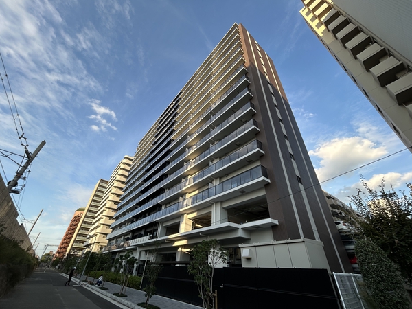 【ファインレジデンス城東中央】外観