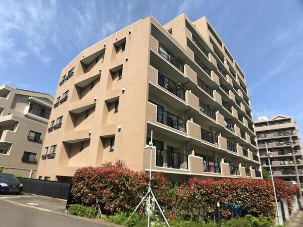 【東急ドエルアルス八乙女ロアシス】外観写真