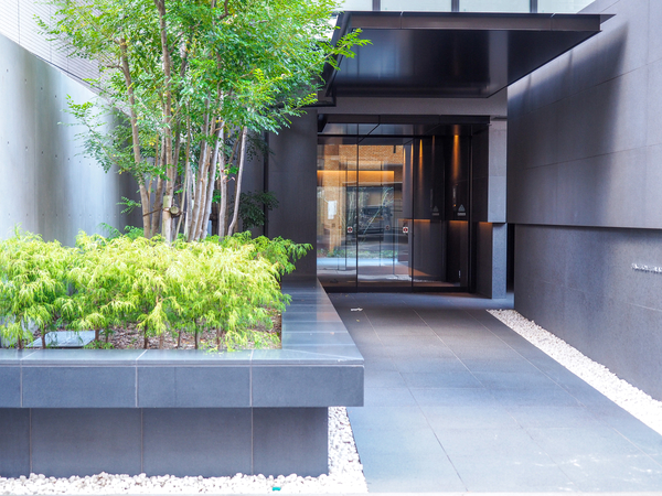 【プラセシオン久屋大通公園】エントランス