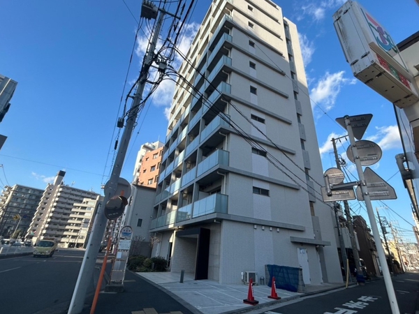 【クレイシア西横浜グランカリテ】外観