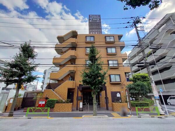 【ライオンズマンション千歳船橋】外観写真