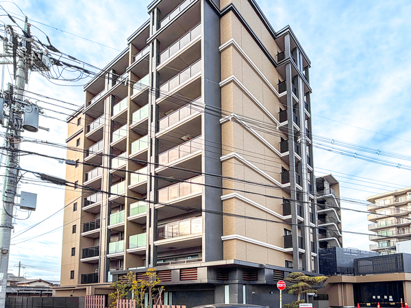 【シエリア西大寺】外観 【シエリア西大寺】外観