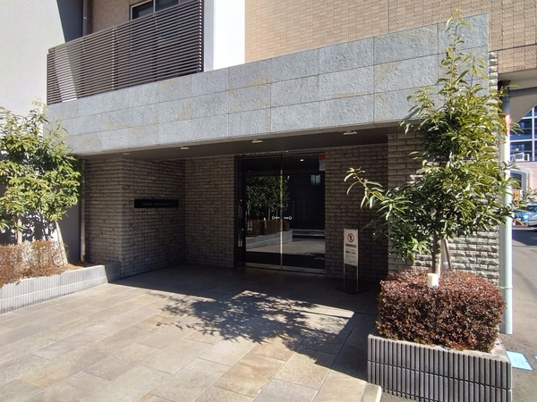 【コンフォルシア小田急相模原】エントランス