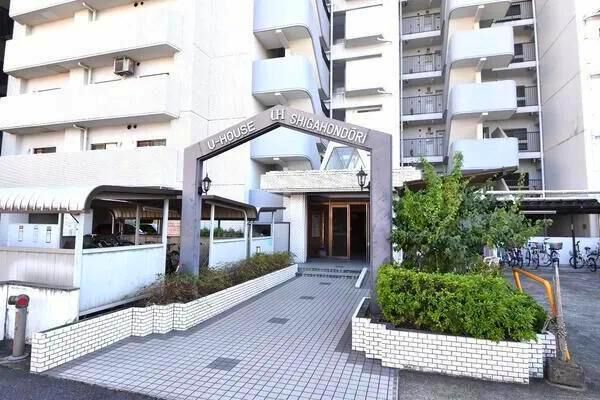 【ユーハウス志賀本通】エントランス1