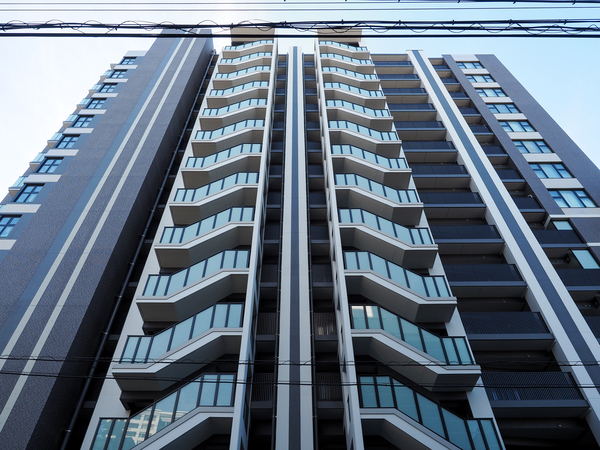 【レ・ジェイド金山グランデ】外観