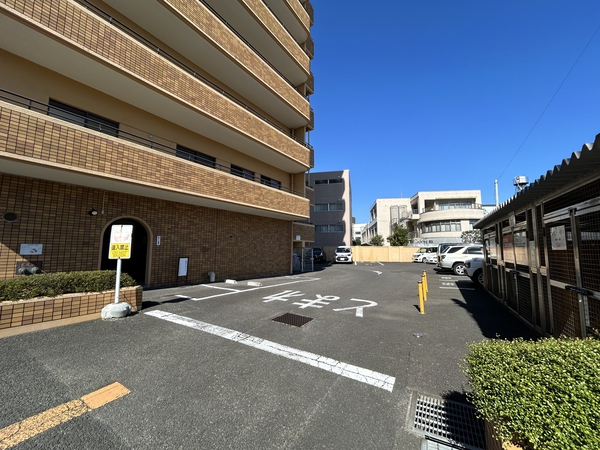 【朝日プラザ幸町南アペックスシティ2番館】駐車場