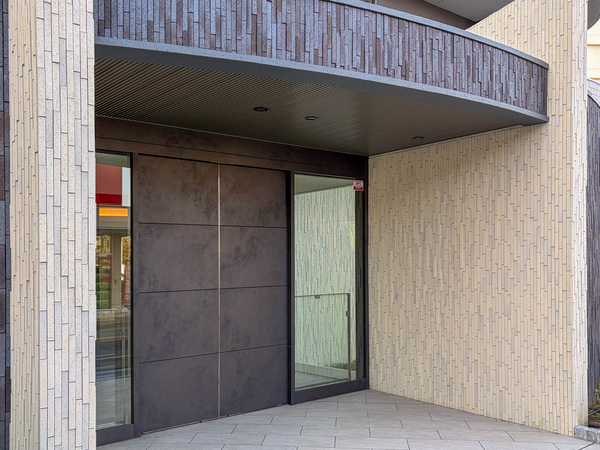 【デュオス香里園】エントランス 【デュオス香里園】エントランス