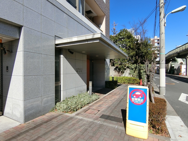 【エンブレムコート明石町】エントランス 【エンブレムコート明石町】エントランス
