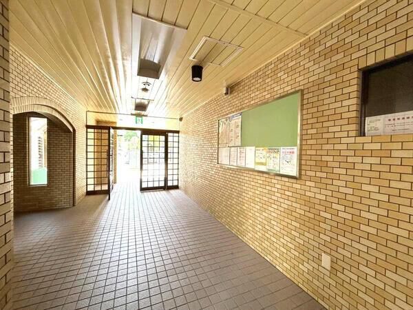 【ダイアパレス国泰寺】エントランス1 【ダイアパレス国泰寺】エントランス1