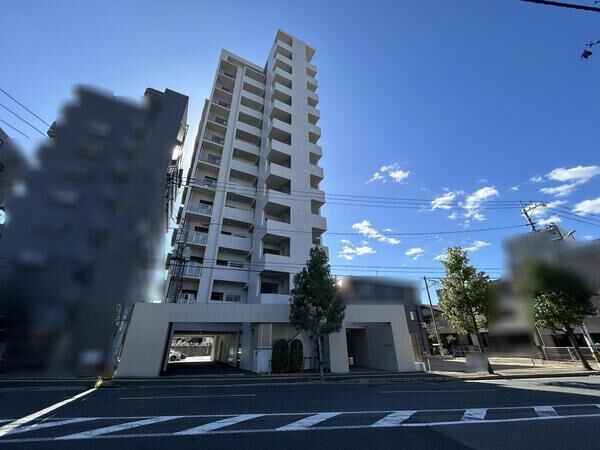 【ロイヤルシティビュー牛田本町】外観