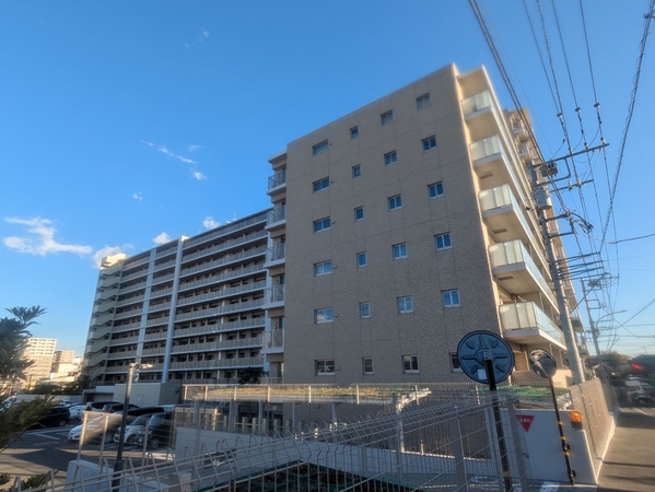 【ブランズシティ湘南台】外観