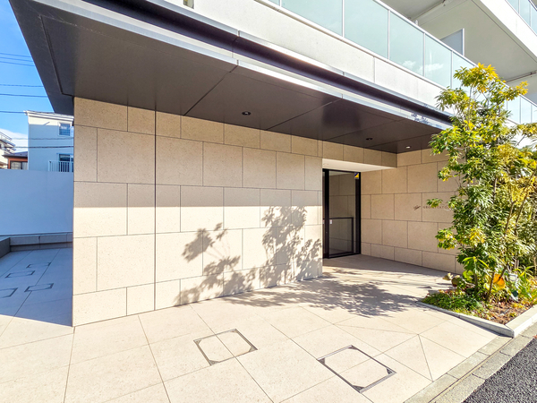 【ジオ北戸田】エントランス 【ジオ北戸田】エントランス