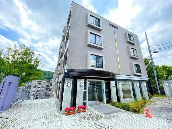 【ロジェ宮の森】外観３