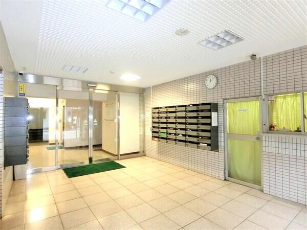 【新大阪スターハイツ】エントラン1 【新大阪スターハイツ】エントラン1