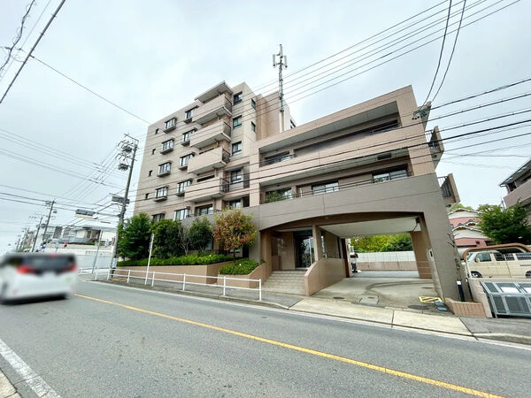 【ヴィアレ一社】外観 【ヴィアレ一社】外観