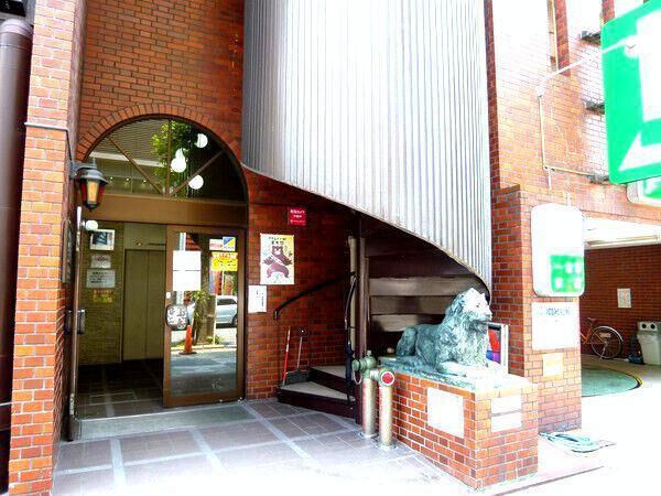 【ライオンズマンション栄】エントランス１