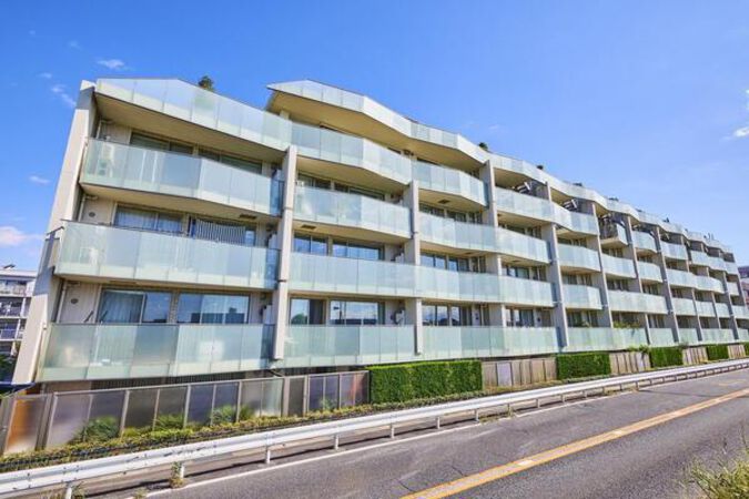 【ロイヤルシーズン二子玉川】外観