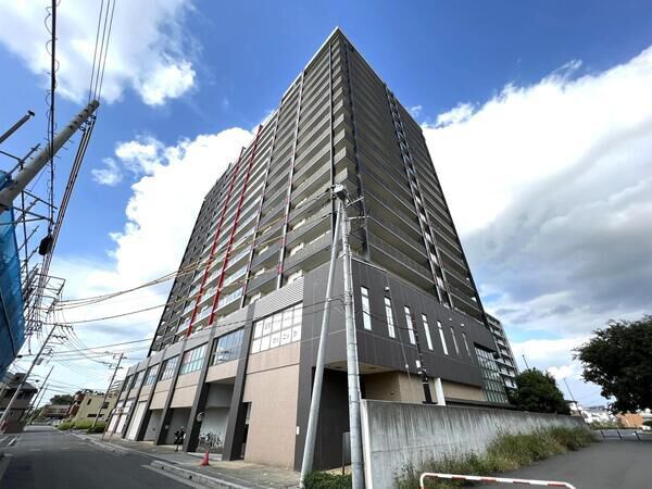 【ヒューマンスクエア岩槻プレミアムタワー】外観