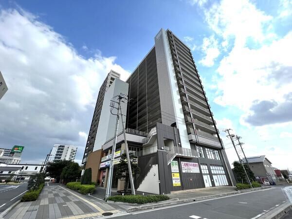 【ヒューマンスクエア岩槻プレミアムタワー】外観