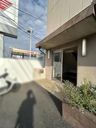 【メイゾンド川広】エントランス