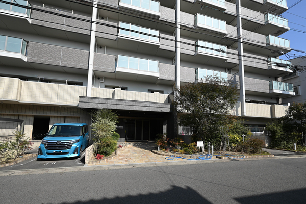 【モアグレース今伊勢駅前Ⅲ】エントランス 【モアグレース今伊勢駅前Ⅲ】エントランス