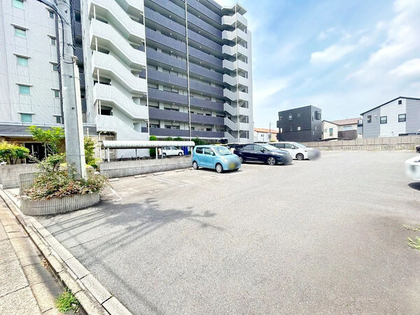 【ロフティ宝神ファインステージ】駐車場 【ロフティ宝神ファインステージ】駐車場