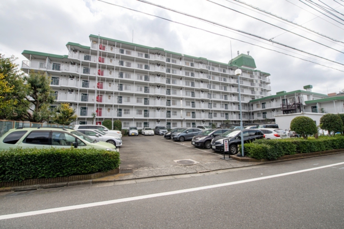 【恒陽鷺宮マンション】外観