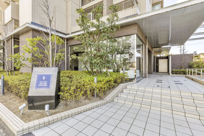 【ユニーブルはなみずき通り】エントランス