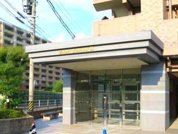 【宝マンション上小田井第3】エントランス 【宝マンション上小田井第3】エントランス