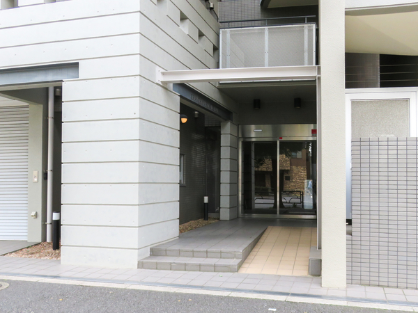 【グランドメゾン高円寺】エントランス 【グランドメゾン高円寺】エントランス