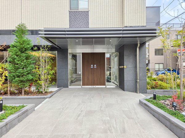 【ラコント越谷蒲生】エントランス