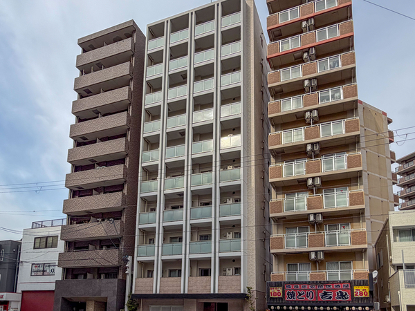 【サクラティアラ新梅田】外観