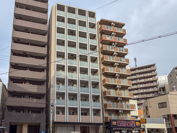 【サクラティアラ新梅田】外観