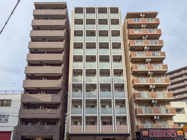 【サクラティアラ新梅田】外観