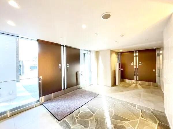 【ザ・パークハウス円山】エントランス１