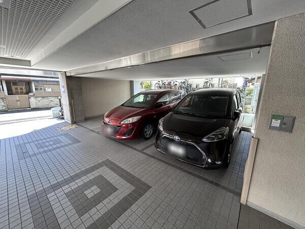 【サンマンションアトレ大宮日進Ⅰ】駐車場 【サンマンションアトレ大宮日進Ⅰ】駐車場