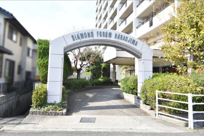 【ダイヤモンドフォーラム原尾島】エントランスゲート 【ダイヤモンドフォーラム原尾島】エントランスゲート