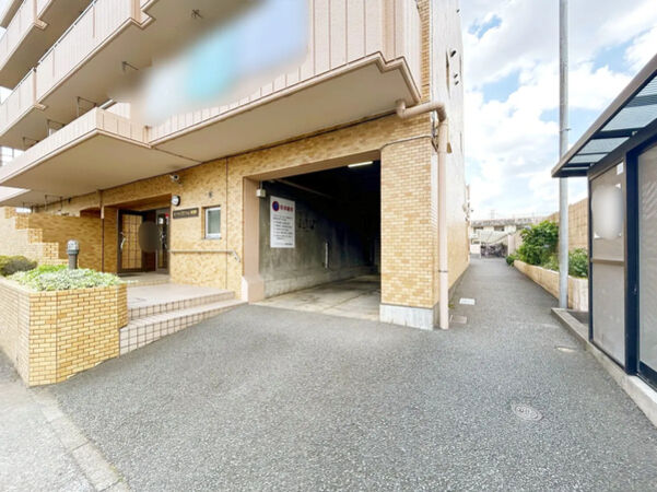 【サンライズマンション青葉町】エントランス 【サンライズマンション青葉町】エントランス