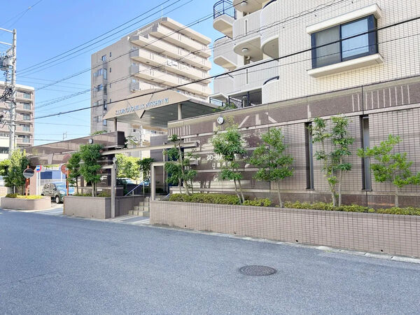 【グローリアスヒルズ日進第6】エントランス 【グローリアスヒルズ日進第6】エントランス