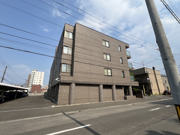 【パークハイム山鼻】外観