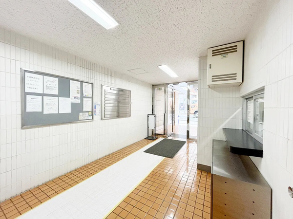 【桜木町スカイハイツ】エントラン1