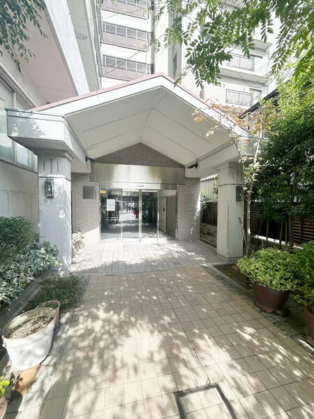 【東急ドエル・アルス御屋敷通】エントランス