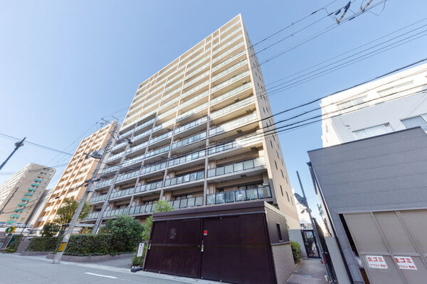 【ステイツ江坂エスプリート】外観