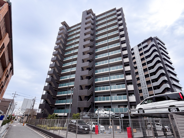 【プレサンスロジェ都島本通EAST】外観