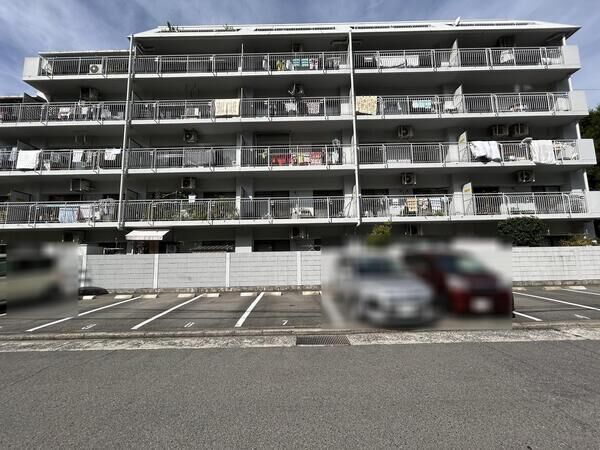 【戸坂千足パークマンション】外観