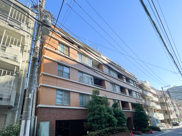 【ナビウス御茶ノ水】外観